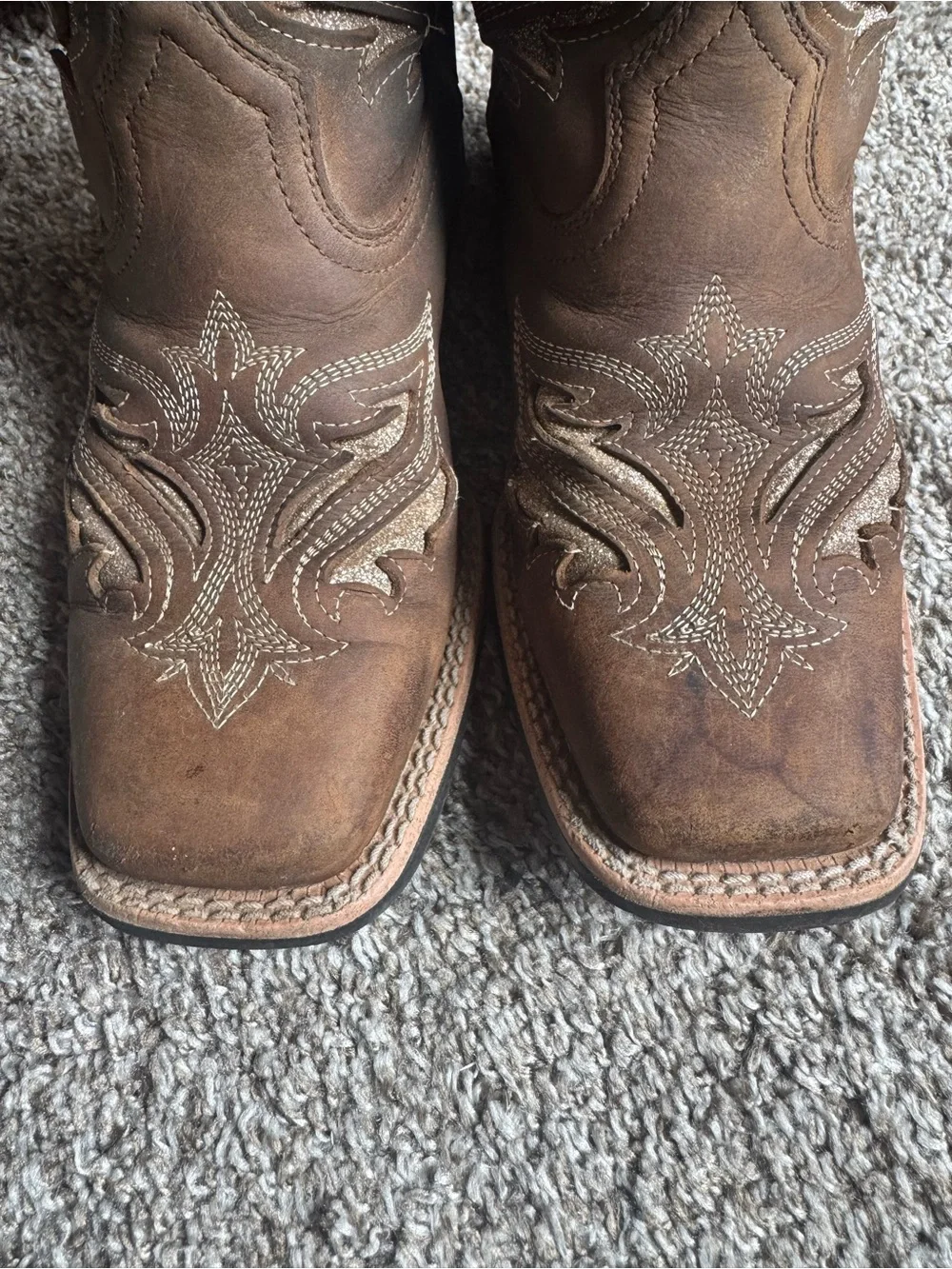 ARIAT GIRLS' ROUND UP BLISS WESTERN BOOTS - BROAD SQUARE TOE